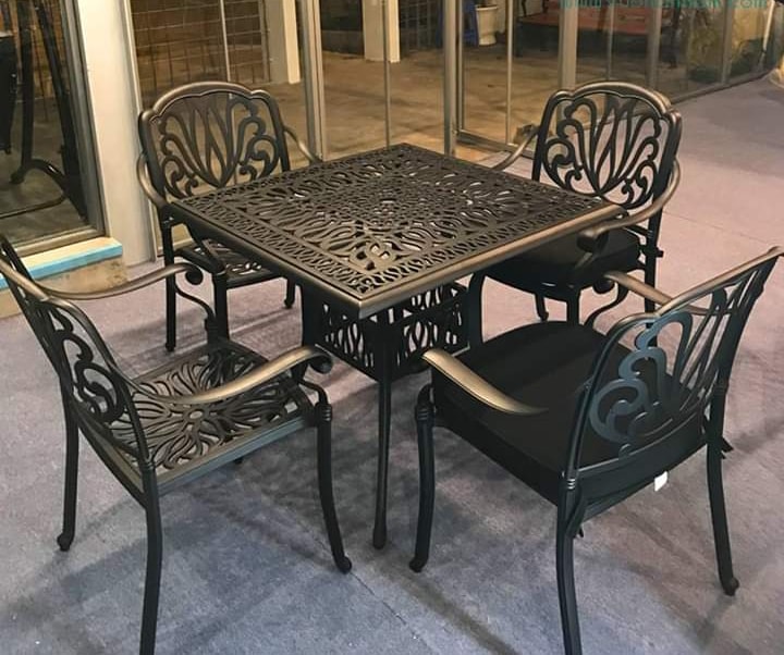 bàn ghế nhôm đúc