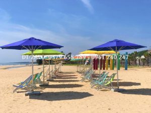 dù che nắng ngoài trời